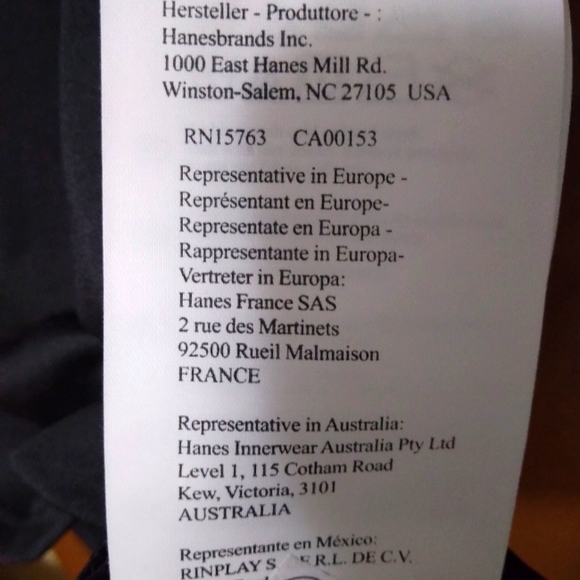 💥 CLOSET CLOSING SALE💥 CHAMPION, Amazon Essentials tank tee and Tshirt bundle - Picture 7 of 9